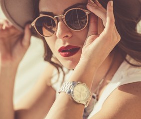 ABOUT DAKOTA DONOVAN